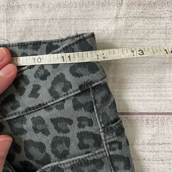 H&M divided women 4 cheetah print jeans gray/black - Picture 10 of 10